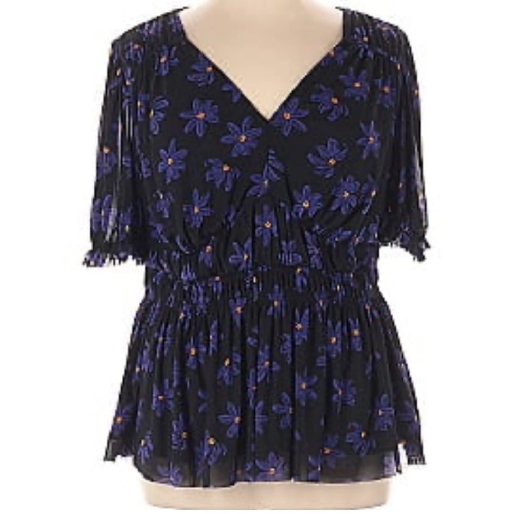 Ava & Viv Women's Short Sleeve Floral Top